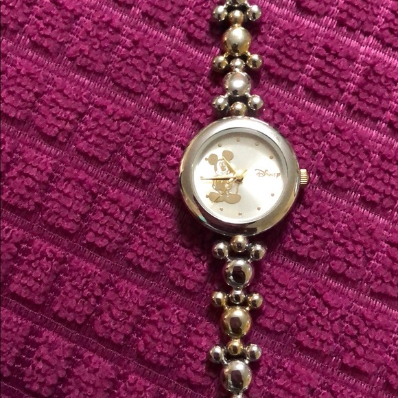 Mickey Mouse Watch - Picture 5 of 6